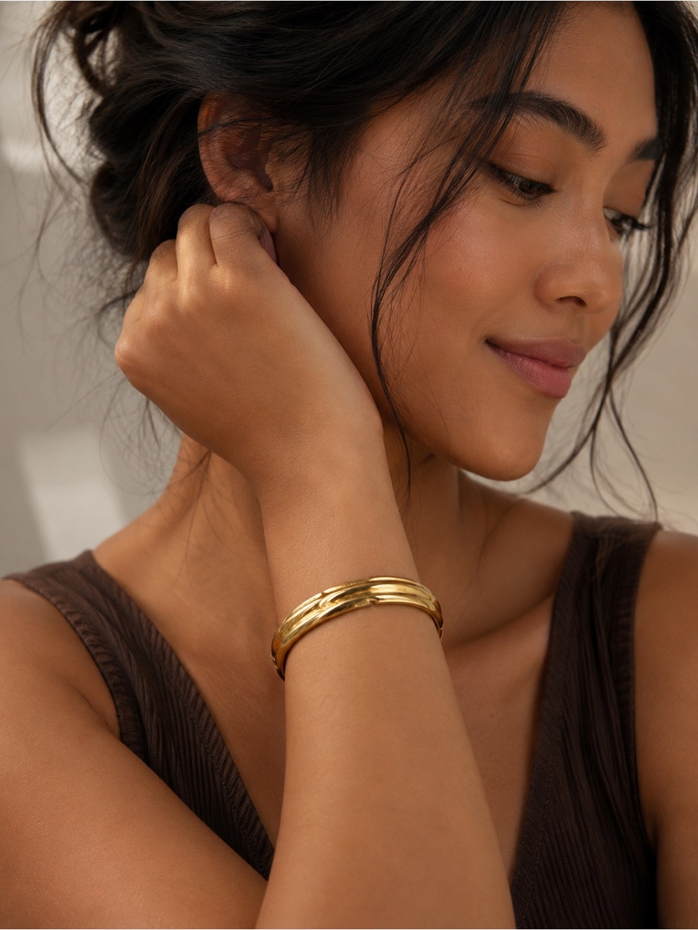 Vector Edge Bangle - Picture 2 of 3